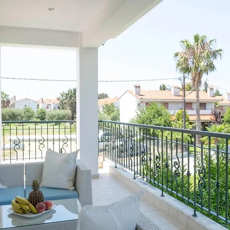 Aristides Apart Otel Fourka