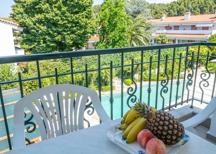 Aristides Hotel de apartamente Fourka