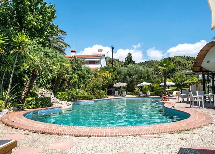 Hotel de apartamente Aristides